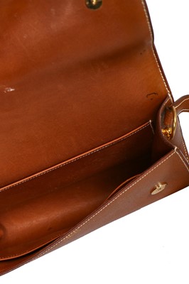Lot 1 - An Hermès Ardennes leather Sac Doggy Medor cross-body bag, 1990s