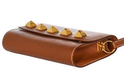Lot 1 - An Hermès Ardennes leather Sac Doggy Medor cross-body bag, 1990s