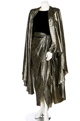 Lot 181 - A Valentino Garavani couture gold lamé evening gown, circa 1983