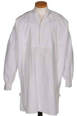Lot 43 - A gentleman's shirt, 1840-50