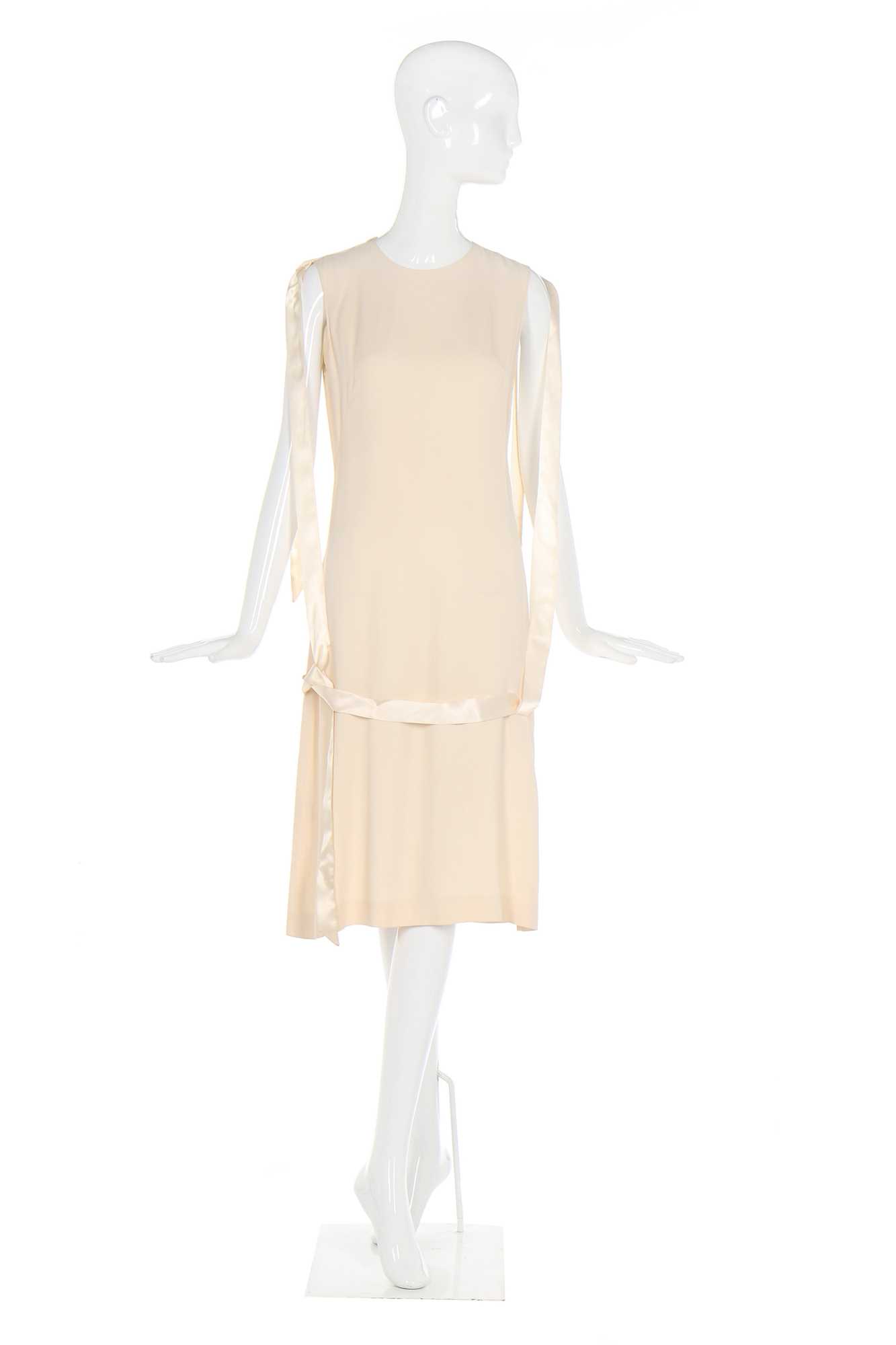 Lot 15 - Alexander McQueen ribbon-trimmed ivory crêpe dress, 'Eshu', Autumn-Winter 2000-01