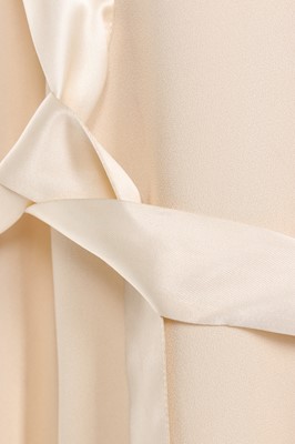 Lot 15 - Alexander McQueen ribbon-trimmed ivory crêpe dress, 'Eshu', Autumn-Winter 2000-01