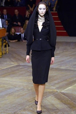 Lot 51 - Alexander McQueen black crêpe jacket with draped veil, 'Sarabande', Spring-Summer 2007