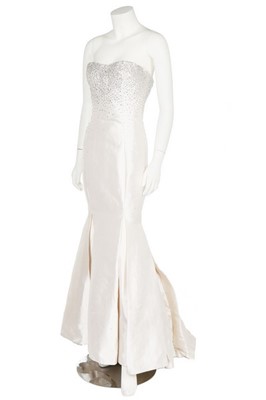 Lot 179 - Two Bruce Oldfield bespoke ivory silk...