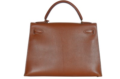 Lot 4 - An Hermès gold epsom leather Kelly Sellier 32, 1994