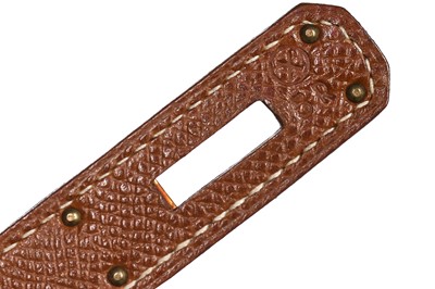 Lot 4 - An Hermès gold epsom leather Kelly Sellier 32, 1994