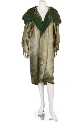 Lot 13 - A lamé opera coat with ruched green velvet collar, 1920s