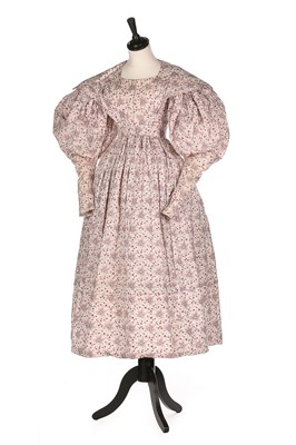 Lot 88 - A printed cotton day dress and matching fichu,...