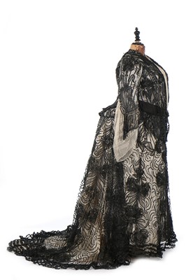 Lot 94 - A Maison Worth evening gown, 1891, the waist...