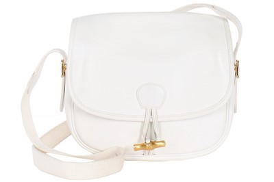 Lot 245 - An Hermès white leather shoulder bag, 1960s-70s