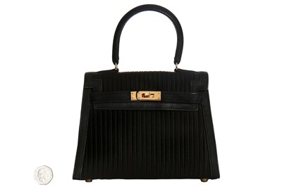 Lot 5 - A rare Hermès mini Kelly 20, 1992
