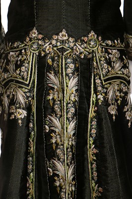 Lot 34 - A gentleman's finely-embroidered tailcoat, 1780s