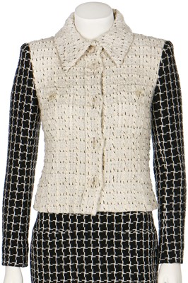 Lot 12 - A Chanel contrasting monochrome tweed suit, Pre-Fall 2017