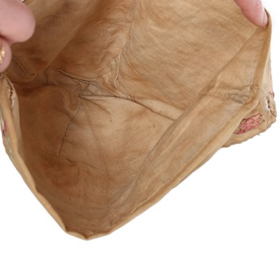 Lot 80 - A gentleman's embroidered linen undress cap,...