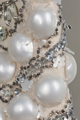 Lot 89 - A Felisa Irigoyen couture embellished cocktail dress, 1968-69