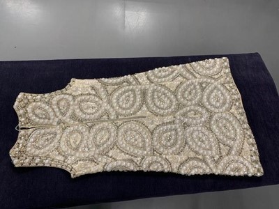 Lot 89 - A Felisa Irigoyen couture embellished cocktail dress, 1968-69