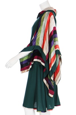 Lot 135 - A rare Paul Reeves for The Universal Witness wool crêpe ensemble, 1970-71