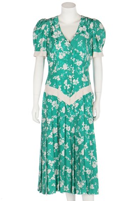 Lot 342 - A Lindka Cierach bespoke silk damask dress, worn by Sarah Ferguson, Duchess of York, 1986