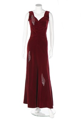 Lot 126 - A Nicole Groult couture bias-cut red velvet...