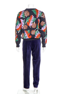 Lot 88 - A Richard James men's black velvet evening suit, probably Autumn-Winter 1989