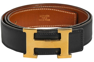 Lot 95 - An Hermès reversible leather belt, 1990s