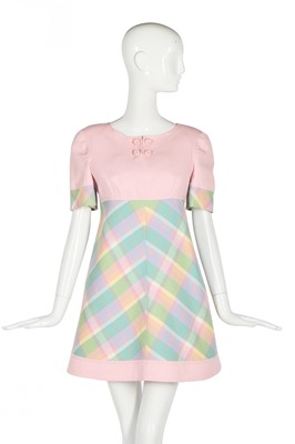 Lot 197 - A Valentino Garavani pastel-coloured day ensemble, 1991
