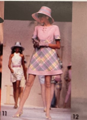 Lot 197 - A Valentino Garavani pastel-coloured day ensemble, 1991