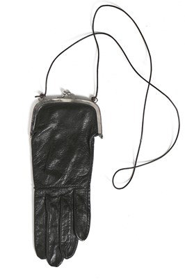 Lot 192 - A Martin Margiela black leather 'glove' purse, Spring-Summer 1999