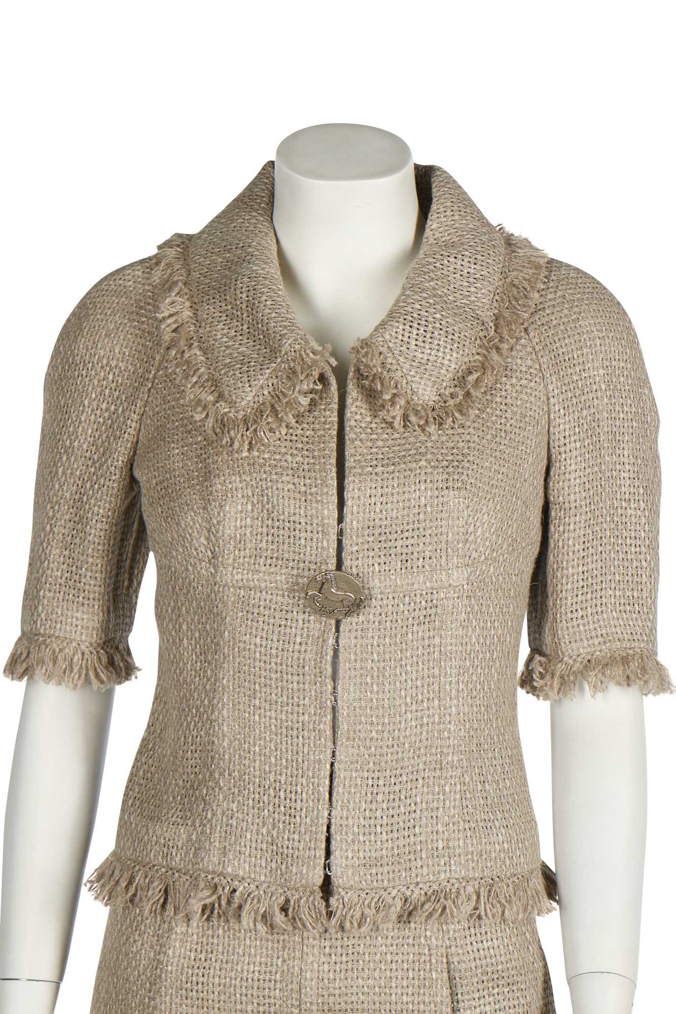 Lot 10 - A Chanel hessian-effect summer suit, 2000s