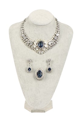 Lot 26 - A fine and rare Dior parure of cut brilliants, 1969