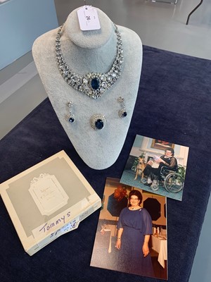 Lot 26 - A fine and rare Dior parure of cut brilliants, 1969