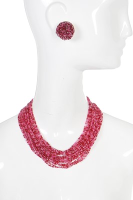 Lot 26 - A Dior demi-parure of glass seed beads in shades of pink, 1966