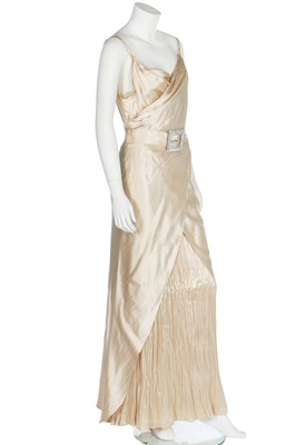 Lot 68 - A Mainbocher couture ivory satin court presentation gown, early 1930s