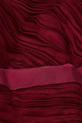 Lot 86 - A Sybil Connolly pleated linen gown, 'Christmas Holiday', circa 1960