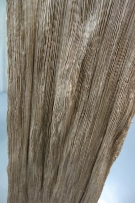 Lot 58 - A Mariano Fortuny pale-gold pleated silk Delphos gown, 1920-30