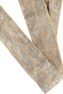 Lot 58 - A Mariano Fortuny pale-gold pleated silk Delphos gown, 1920-30