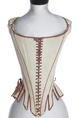 Lot 41 - A fine pair of moiré silk-covered stays, French, 1770-85