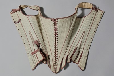 Lot 41 - A fine pair of moiré silk-covered stays, French, 1770-85