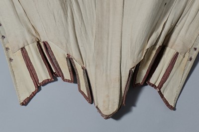 Lot 41 - A fine pair of moiré silk-covered stays, French, 1770-85