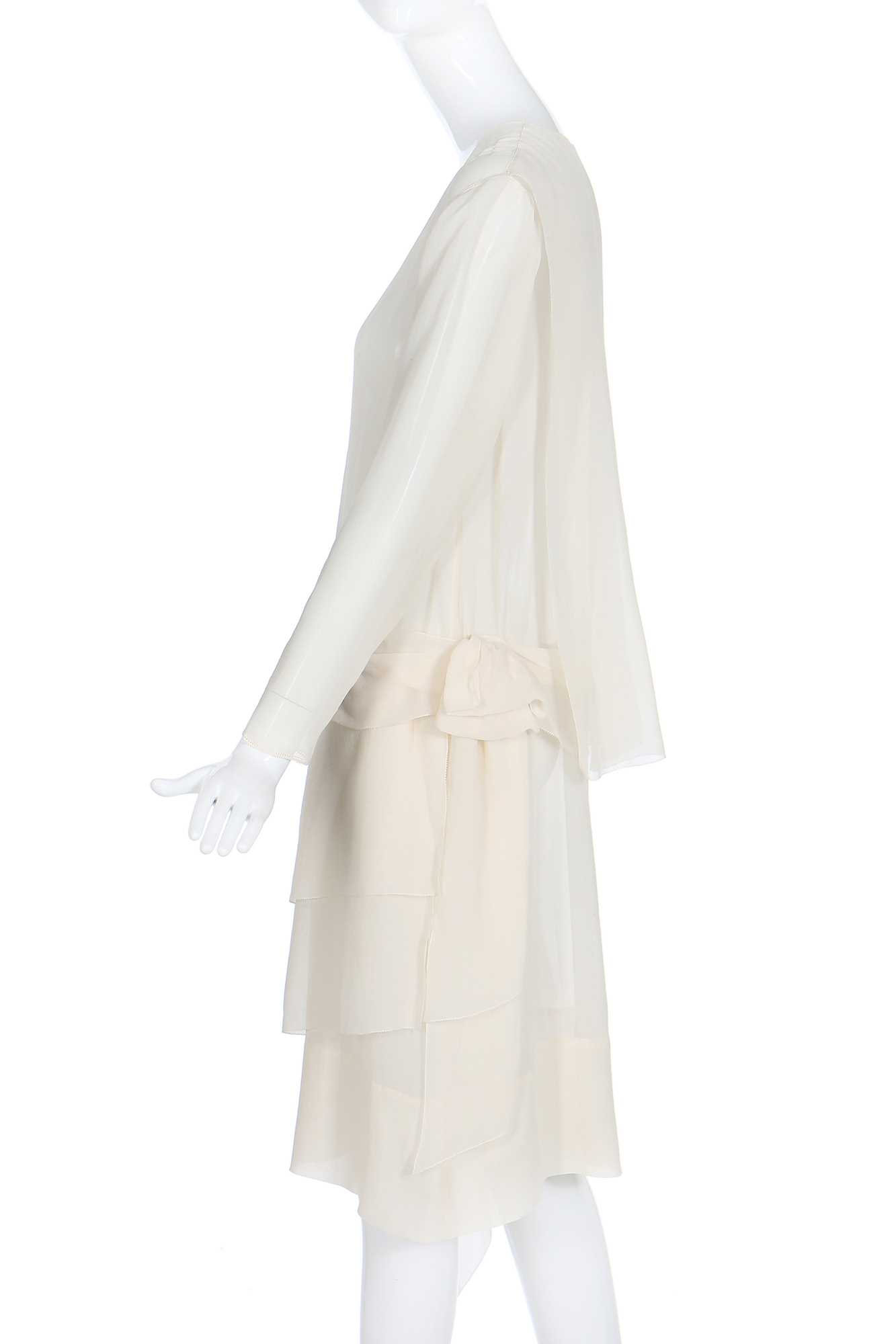 Lot 54 - An ivory chiffon couture dinner dress, attributed to Gabrielle Chanel, circa 1925