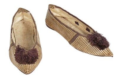 Lot 42 - A fine pair of checked leather ladies' shoes, circa 1800