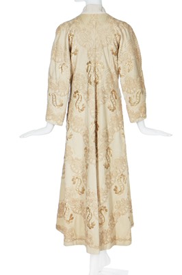 Lot 49 - A Stern Brothers ivory wool coat, 1910s