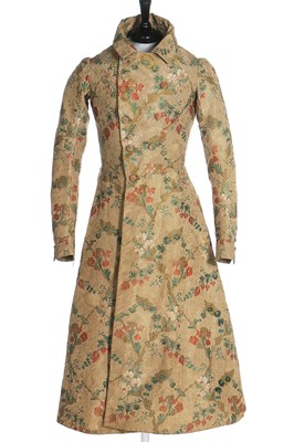 Lot 37 - A fine gentleman's silk banyan, circa 1830