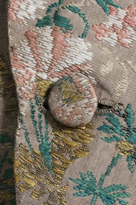 Lot 37 - A fine gentleman's silk banyan, circa 1830