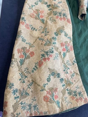 Lot 37 - A fine gentleman's silk banyan, circa 1830