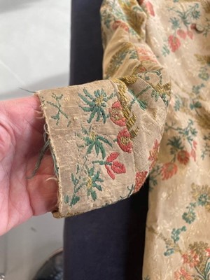 Lot 37 - A fine gentleman's silk banyan, circa 1830