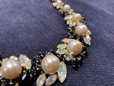 Lot 27 - A Dior necklace of faceted clear and polished black 'stones', 1964