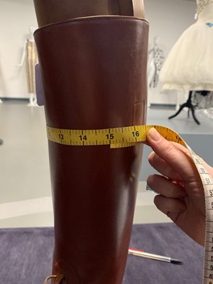 Lot 40 - A pair of gentleman's brown leather riding boots, early 20th century