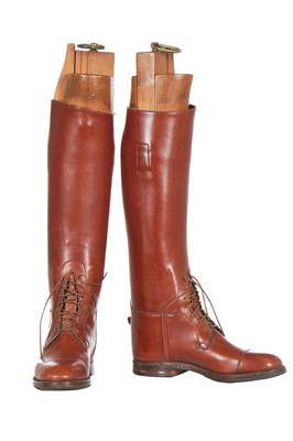 Lot 40 - A pair of gentleman's brown leather riding boots, early 20th century