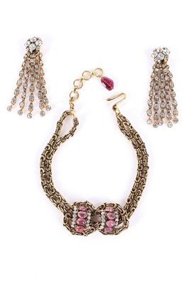 Lot 142 - An Iradj Moini gilt brass knotted choker...
